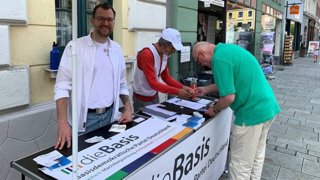 dieBasis Infostand